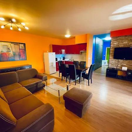 D.Five Balaton Galerius Apartments דירה שיופוק
